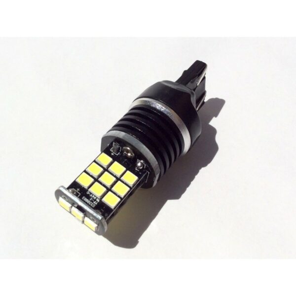 7443 LED FEU DE JOUR W21/5W